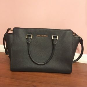 Michael Kors Black Selma Bag